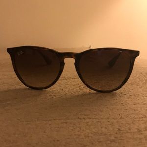 Erika Classic Ray-ban Sunglasses